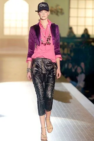 Look 10